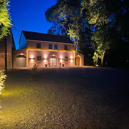 Hannut Horse Lodge De Belian מראה חיצוני תמונה